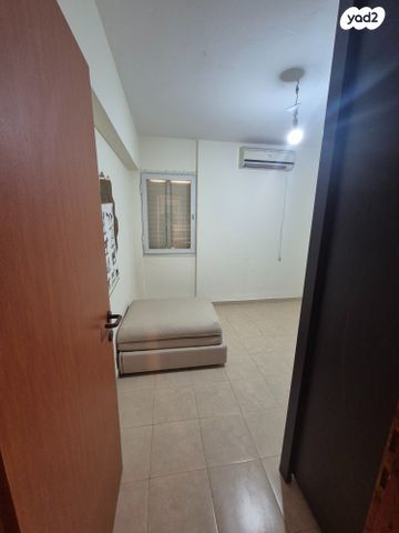 מודעת נכס, אוסוולדו ארניה 15, שכונה ד', באר שבע