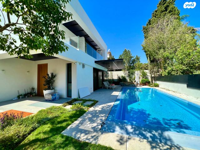 מודעת נכס, הרצליה פיתוח, הרצליה