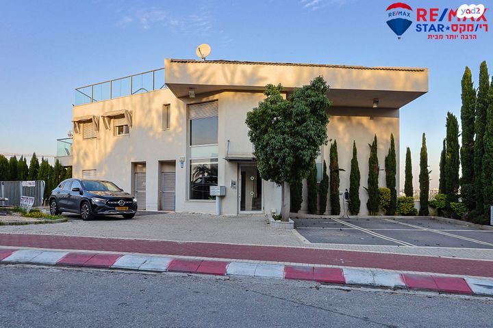 פנחס רוזן 52