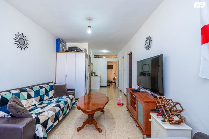 מודעת נכס, שז"ר, אור עקיבא