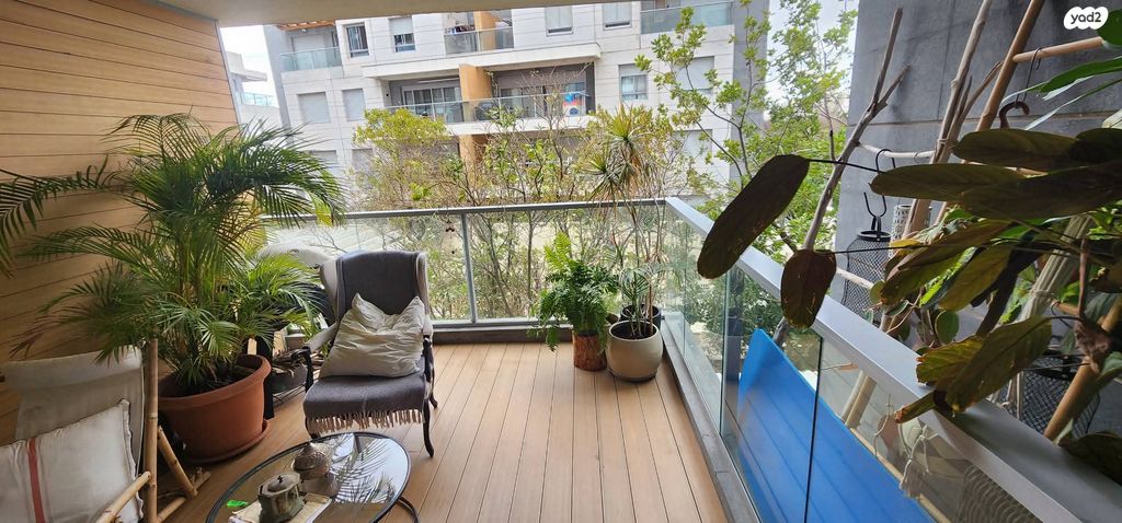 מודעת נכס, פרנץ קפקא 4, המשתלה, תל אביב יפו