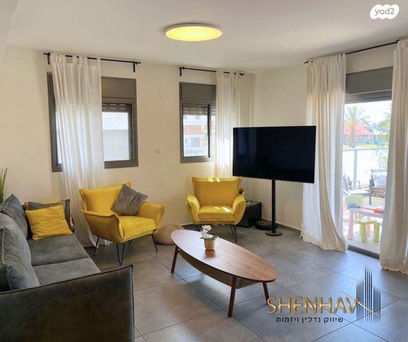 מודעת נכס, תל מונד