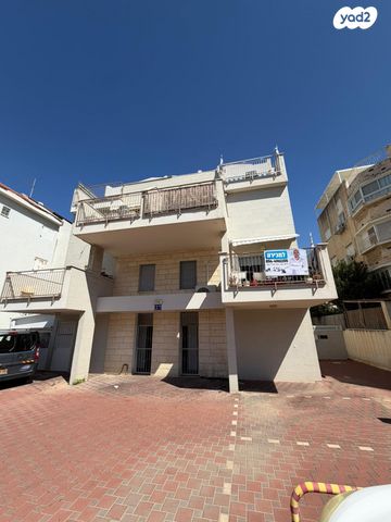 יצחק בן צבי 27