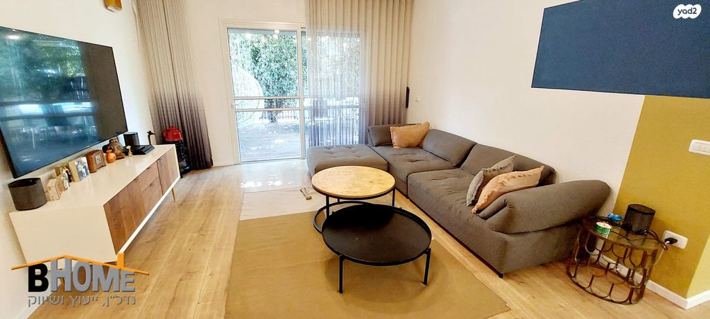 מודעת נכס, צורן, קדימה צורן