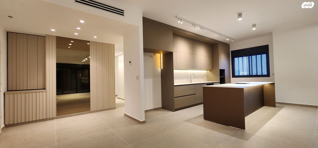 שדרות דוד המלך 62