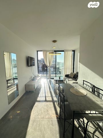 מודעת נכס, המשביר, פלורנטין, תל אביב יפו