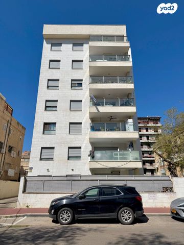 מודעת נכס, הפלמ"ח 23, מרכז העיר, סביניה, הוותיקה, קרית ביאליק