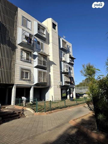 מודעת נכס, רחבת גדעון בן יואש 8, מלכי ישראל, קרית גת