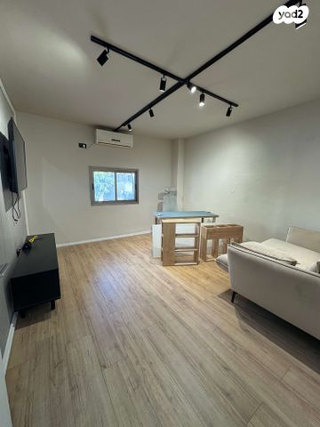 מודעת נכס, הצפון הישן - דרום, תל אביב יפו