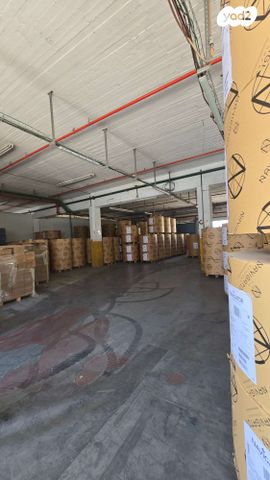 מבני תעשיה, חולון