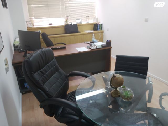 דרך זאב ז'בוטינסקי 35