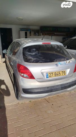 מודעת רכב פיג'ו 207