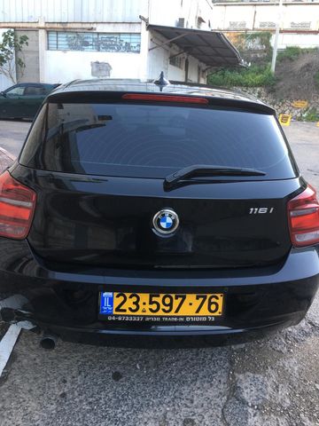 מודעת רכב ב מ וו סדרה 1