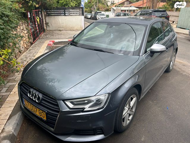 מודעת רכב אאודי A3