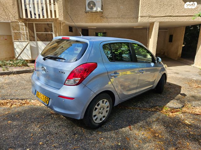 מודעת רכב יונדאי i20