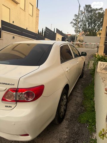 מודעת רכב טויוטה קורולה