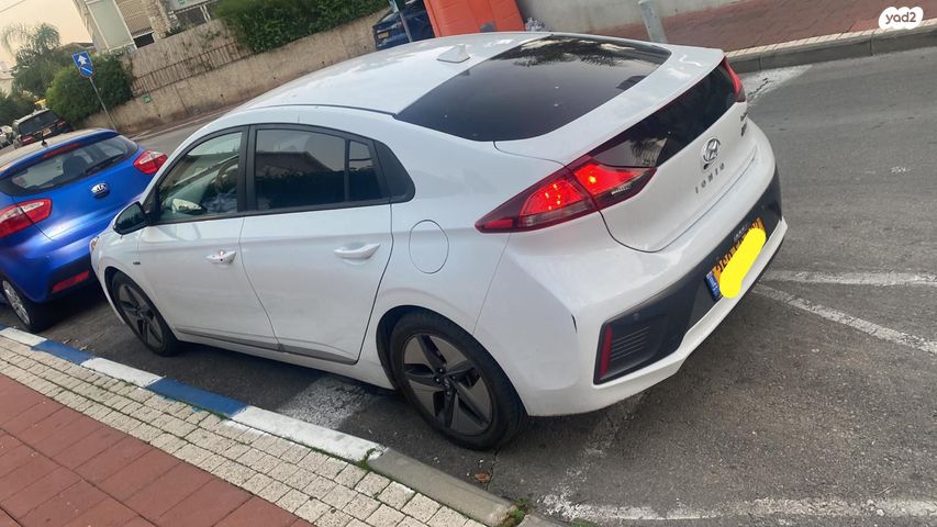 מודעת רכב יונדאי איוניק