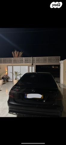 מודעת רכב מרצדס-בנץ E-class