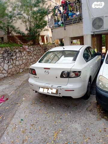 מודעת רכב מאזדה 3
