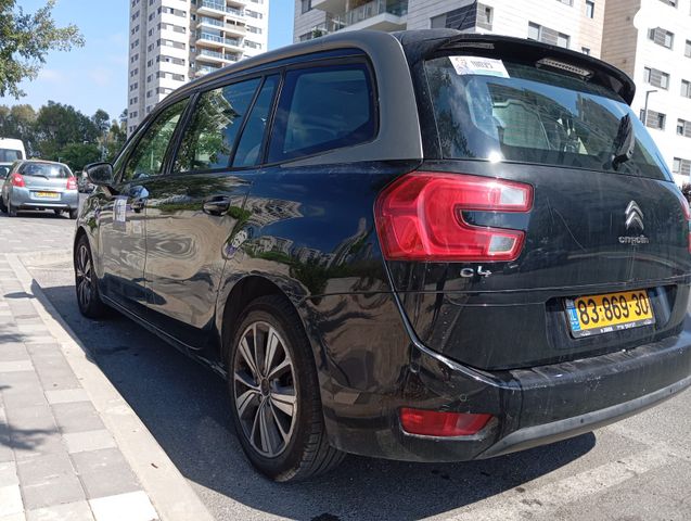 מודעת רכב סיטרואן C4 פיקאסו