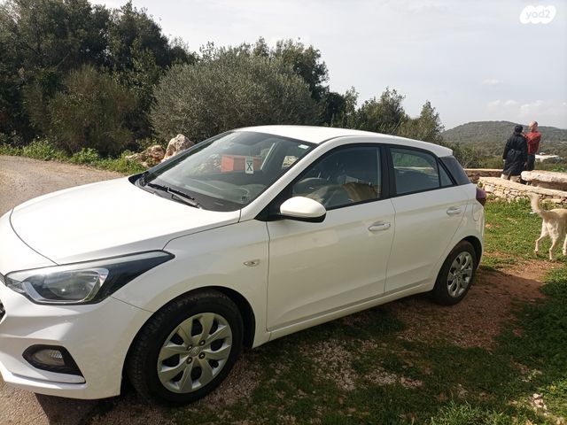 מודעת רכב יונדאי i20