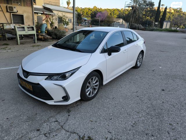 מודעת רכב טויוטה קורולה