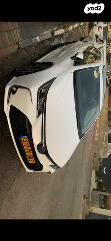 מודעת רכב טויוטה קורולה