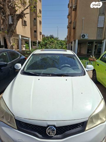 מודעת רכב אם ג'י 350