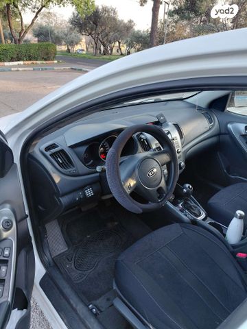 מודעת רכב קיה פורטה 