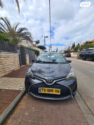 מודעת רכב טויוטה יאריס