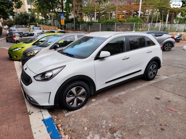 מודעת רכב קיה נירו