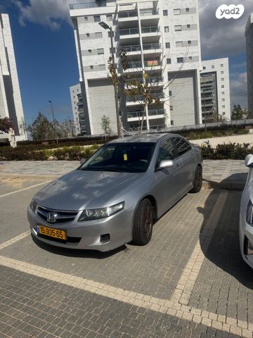 מודעת רכב הונדה אקורד