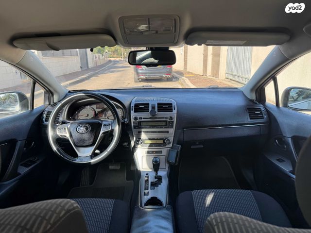 מודעת רכב טויוטה אוונסיס