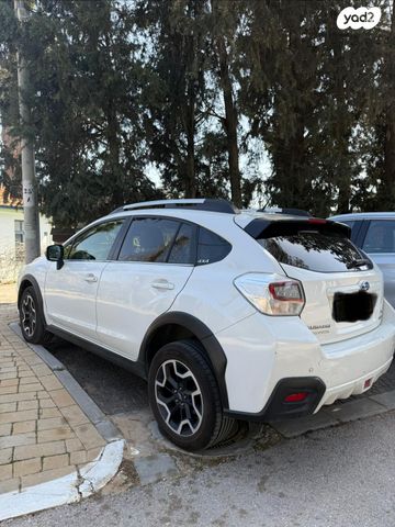 מודעת רכב סובארו XV