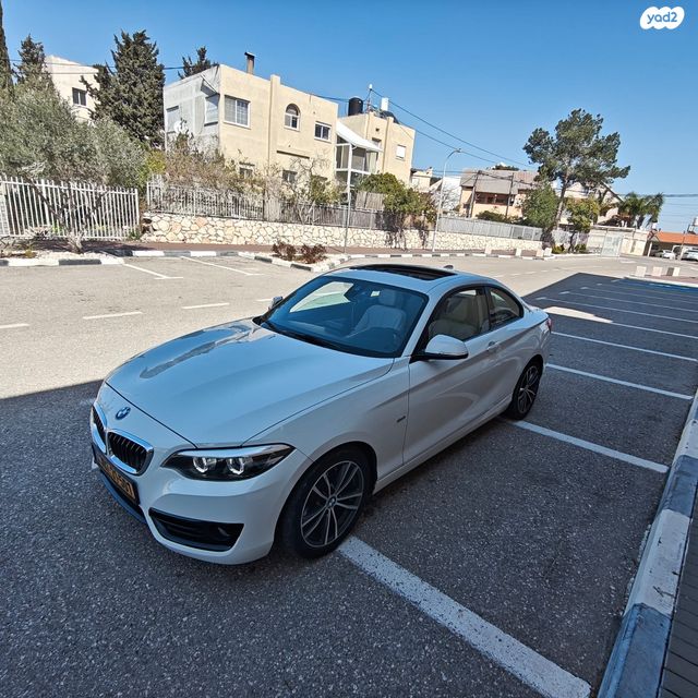 מודעת רכב ב מ וו סדרה 2