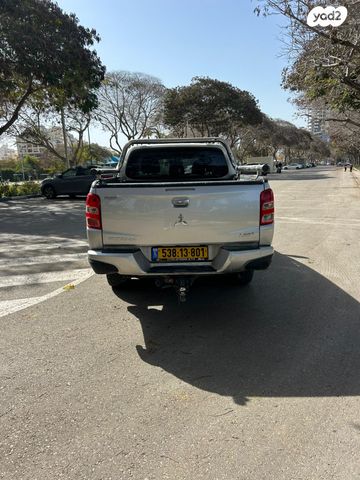 מודעת רכב מיצובישי טרייטון / L200