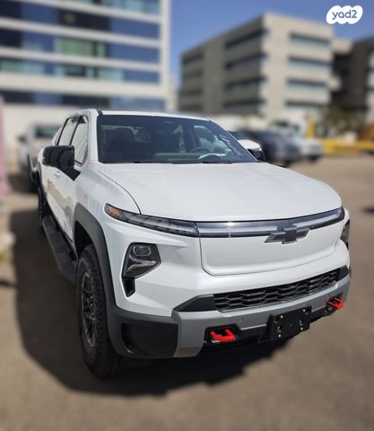 מודעת רכב שברולט סילברדו EV 1