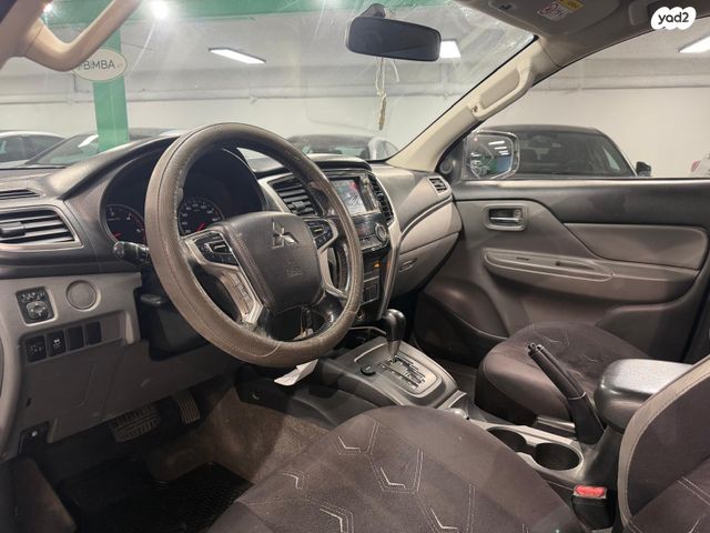 מודעת רכב מיצובישי טרייטון / L200 2