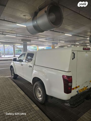 מודעת רכב איסוזו די-מקס