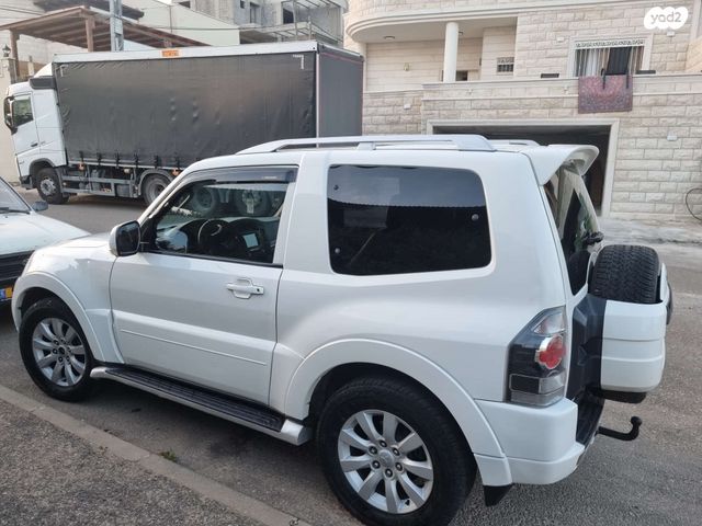 מודעת רכב מיצובישי פג'רו