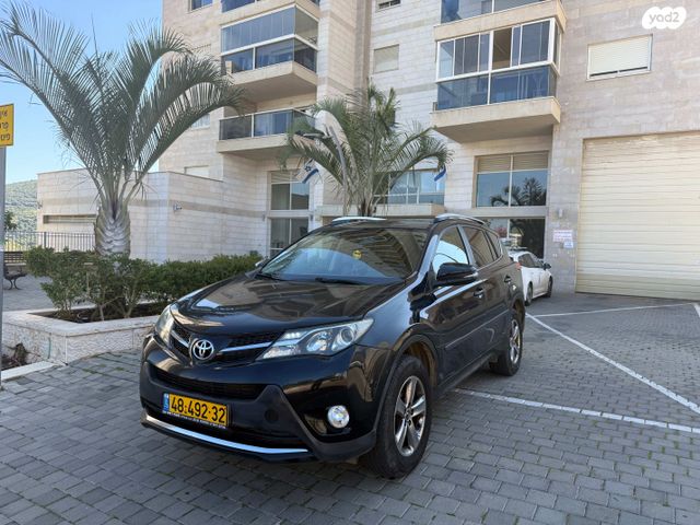 מודעת רכב טויוטה RAV4