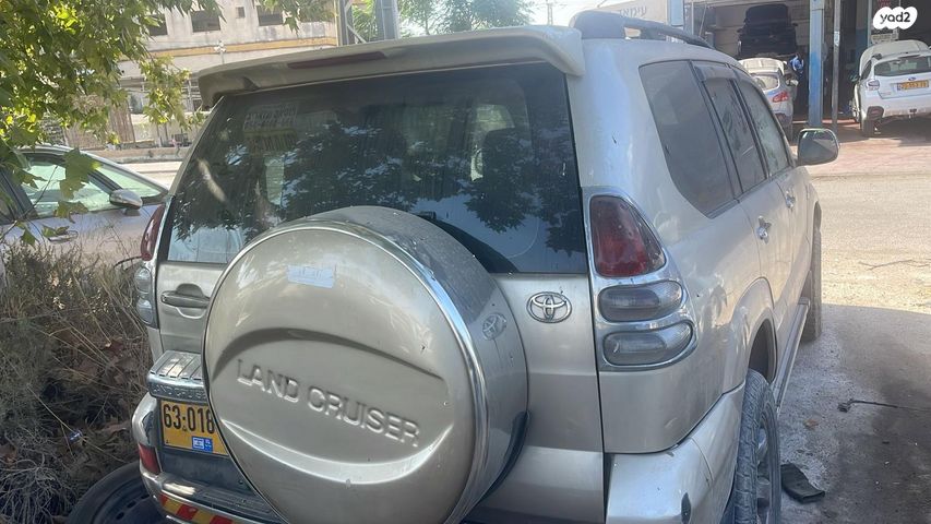 מודעת רכב טויוטה לנד קרוזר