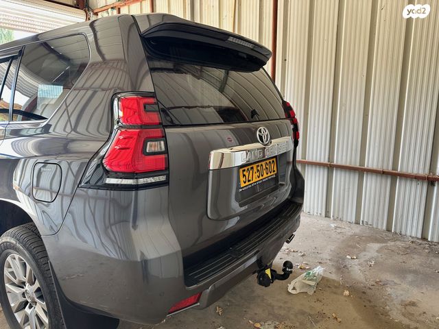 מודעת רכב טויוטה לנד קרוזר