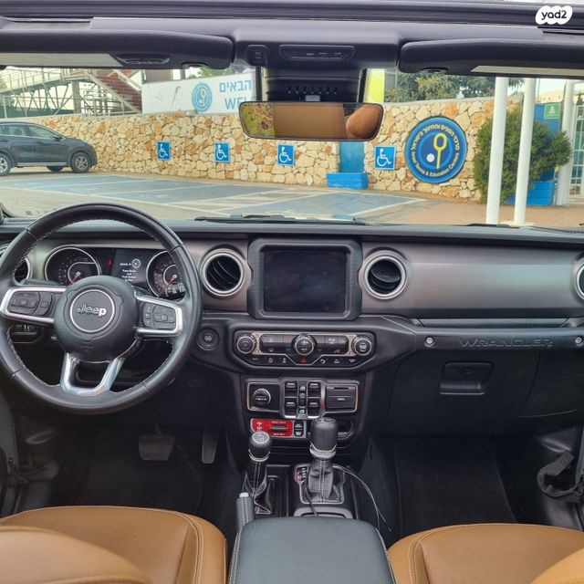 מודעת רכב ג'יפ רנגלר 1