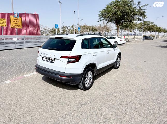 מודעת רכב סקודה קארוק 1