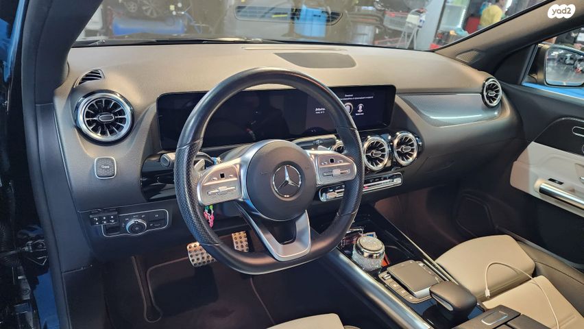 מודעת רכב מרצדס-בנץ GLA