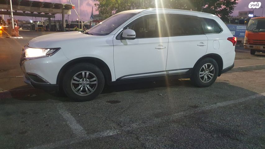 מודעת רכב מיצובישי אאוטלנדר