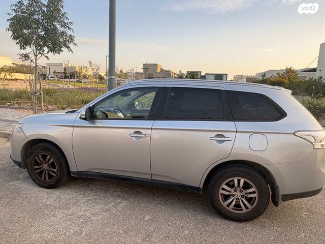 מודעת רכב מיצובישי אאוטלנדר