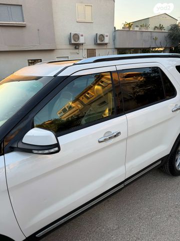 מודעת רכב פורד אקספלורר