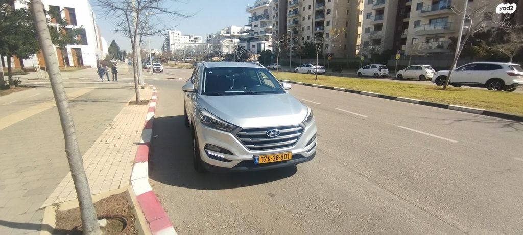 מודעת רכב יונדאי טוסון